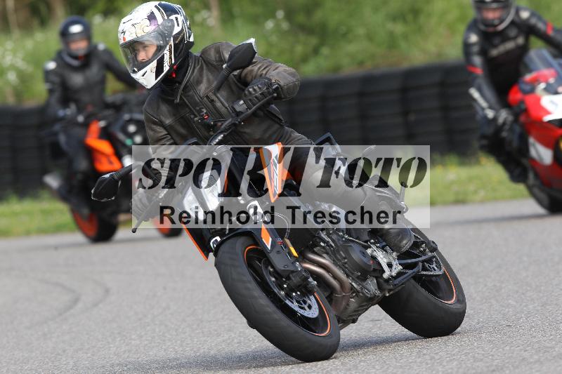 Archiv-2025/10 23.04.2025 Cornu Master School ADR/gruen-vert/43